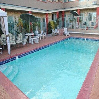 Travel Inn & Suites Victorville Facilidades foto